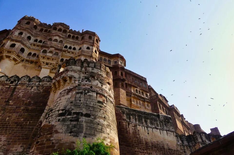 Tailor Made Holidays in Rajasthan : Exploring the Rajasthan Cities and the Majestic Taj Mahal